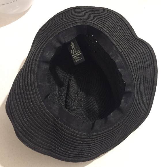 Forever 21 dark charcoal hat - Picture 6 of 7